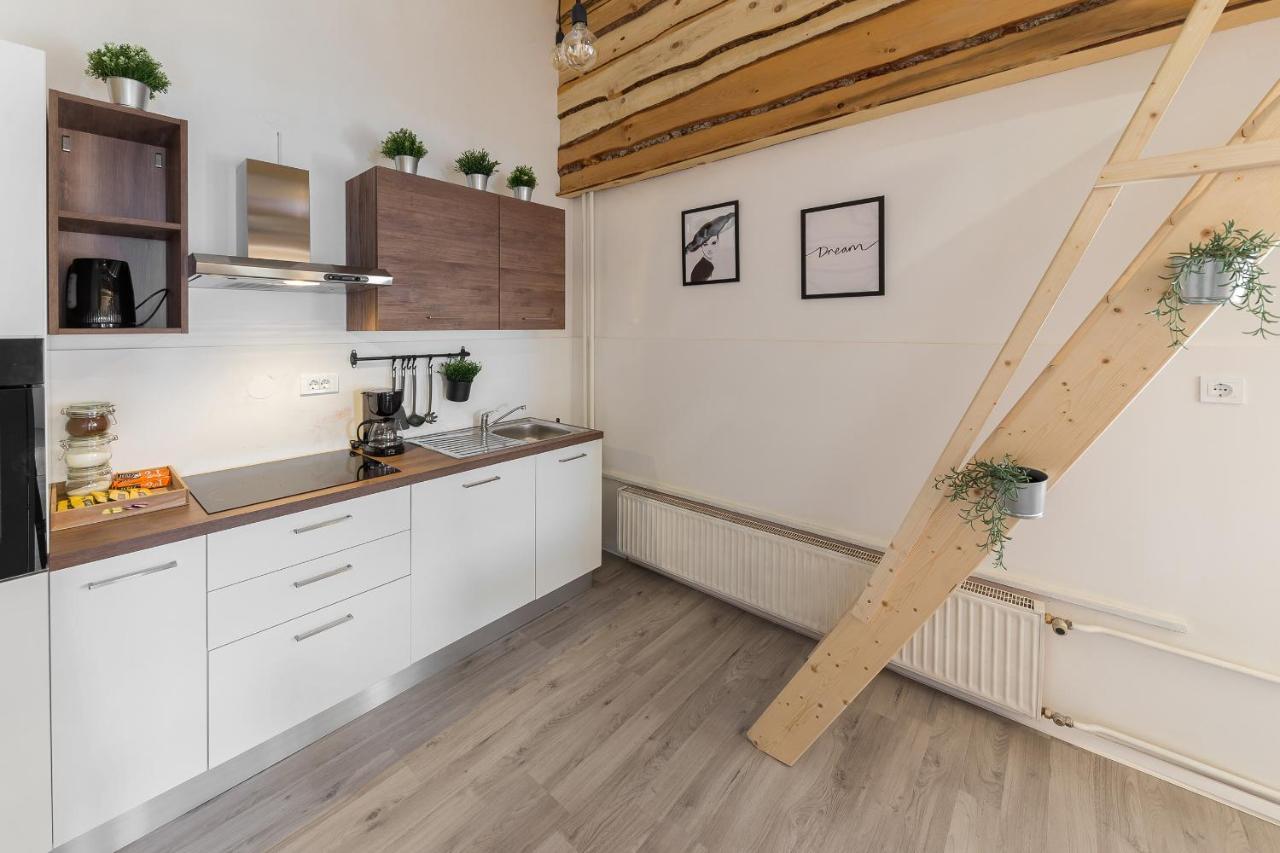 Apartments Keber Любляна Екстериор снимка