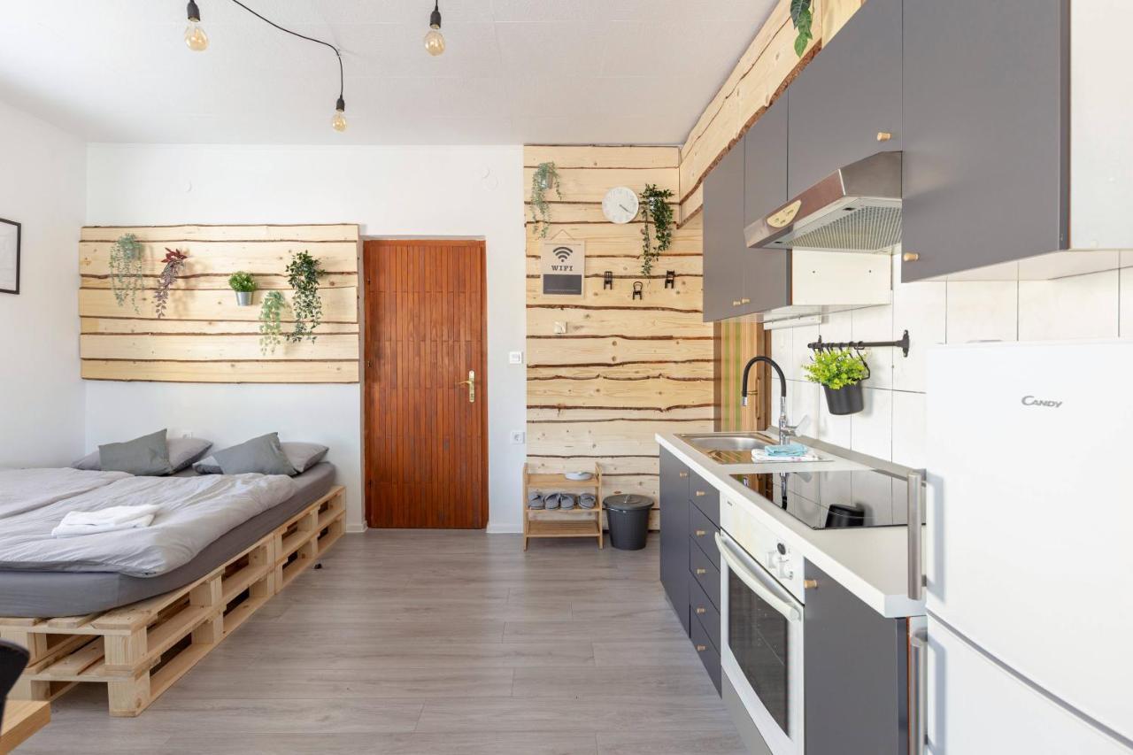 Apartments Keber Любляна Екстериор снимка