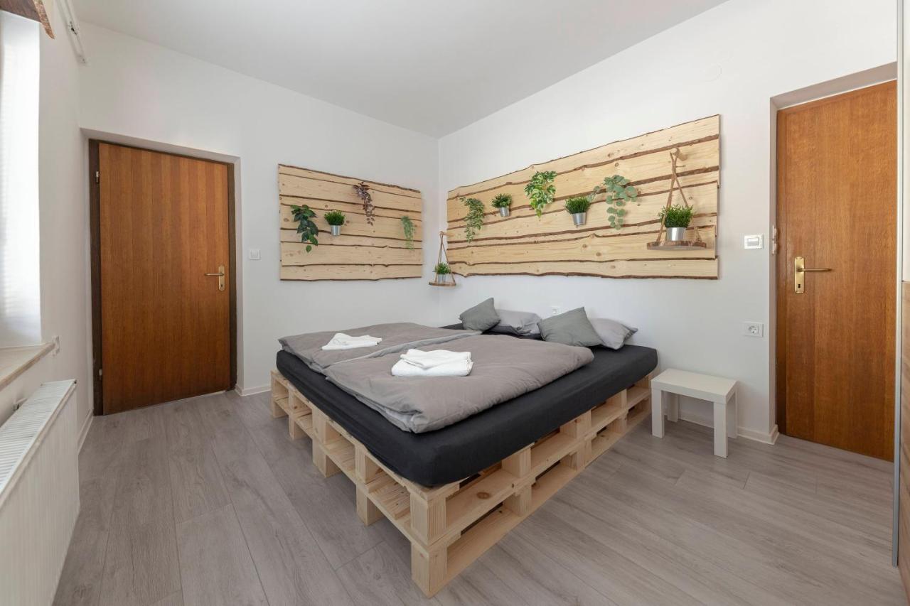 Apartments Keber Любляна Екстериор снимка