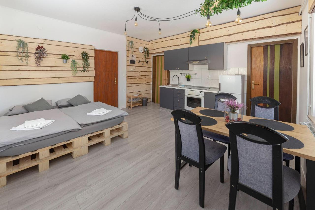 Apartments Keber Любляна Екстериор снимка
