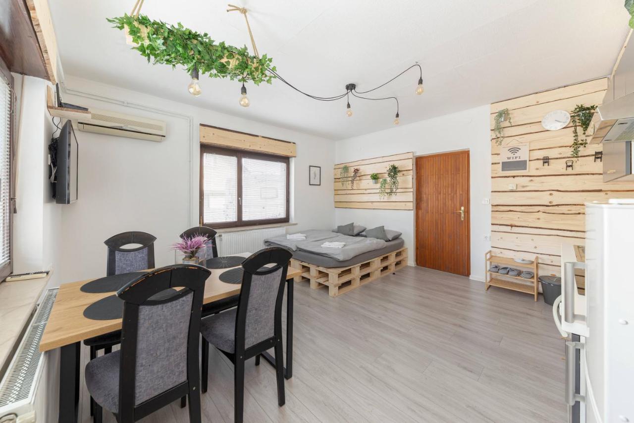 Apartments Keber Любляна Екстериор снимка